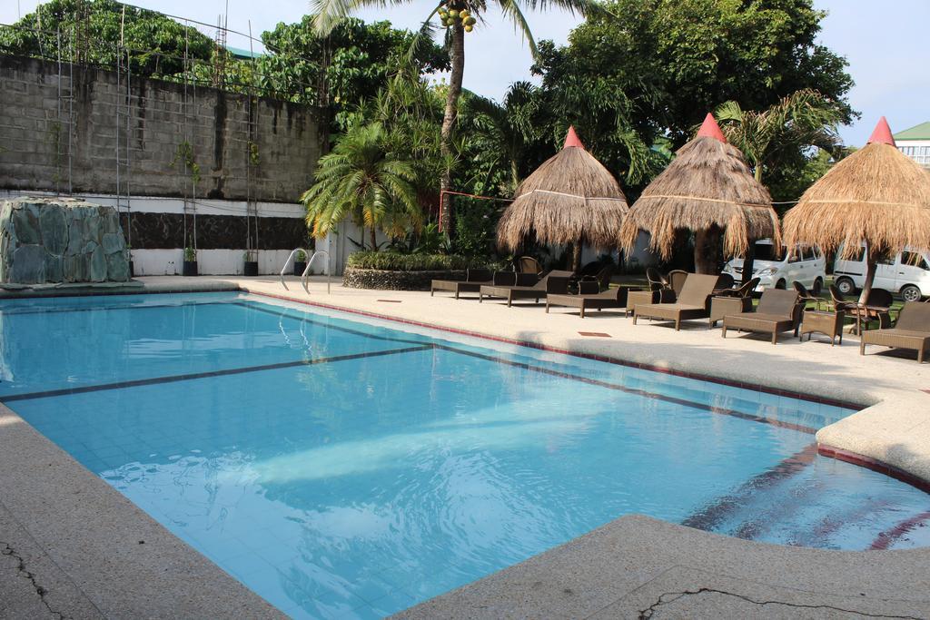 Tonglen Beach Resort Balabag  Exterior photo