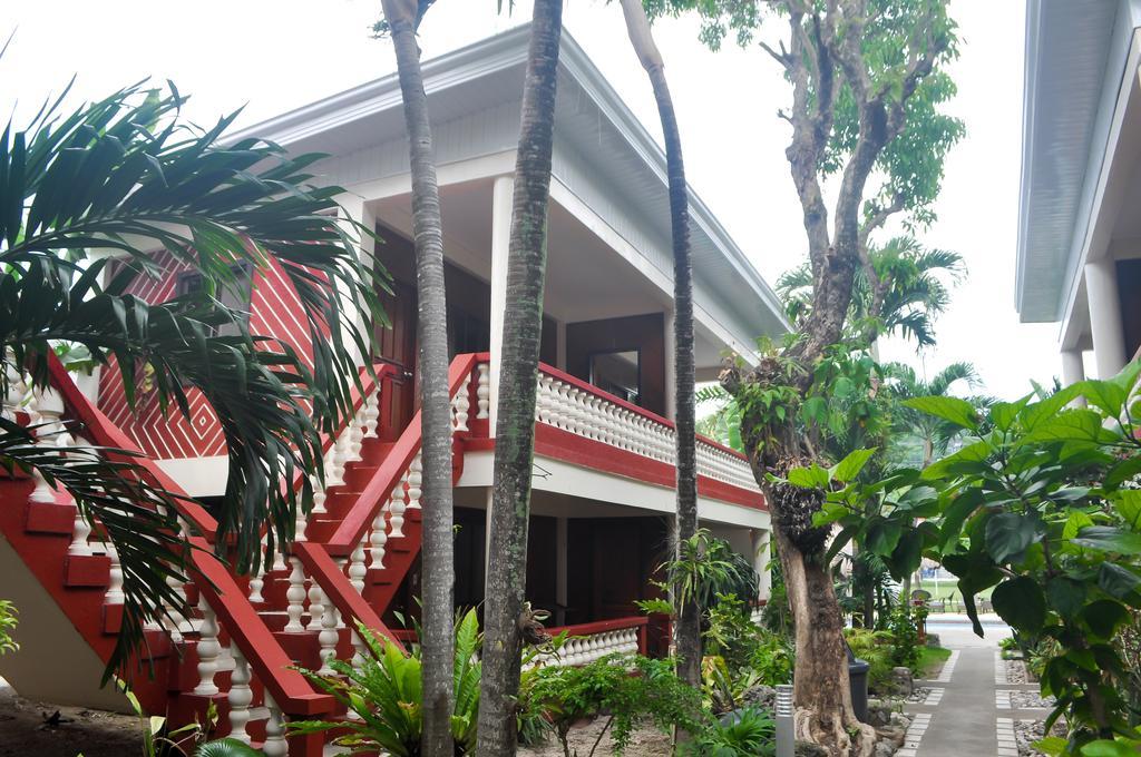 Tonglen Beach Resort Balabag  Exterior photo