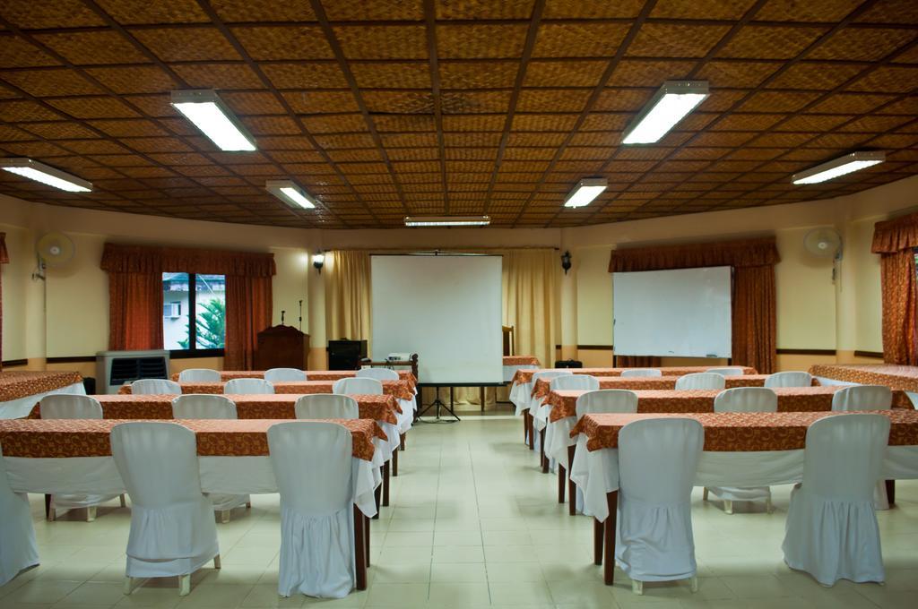 Tonglen Beach Resort Balabag  Exterior photo