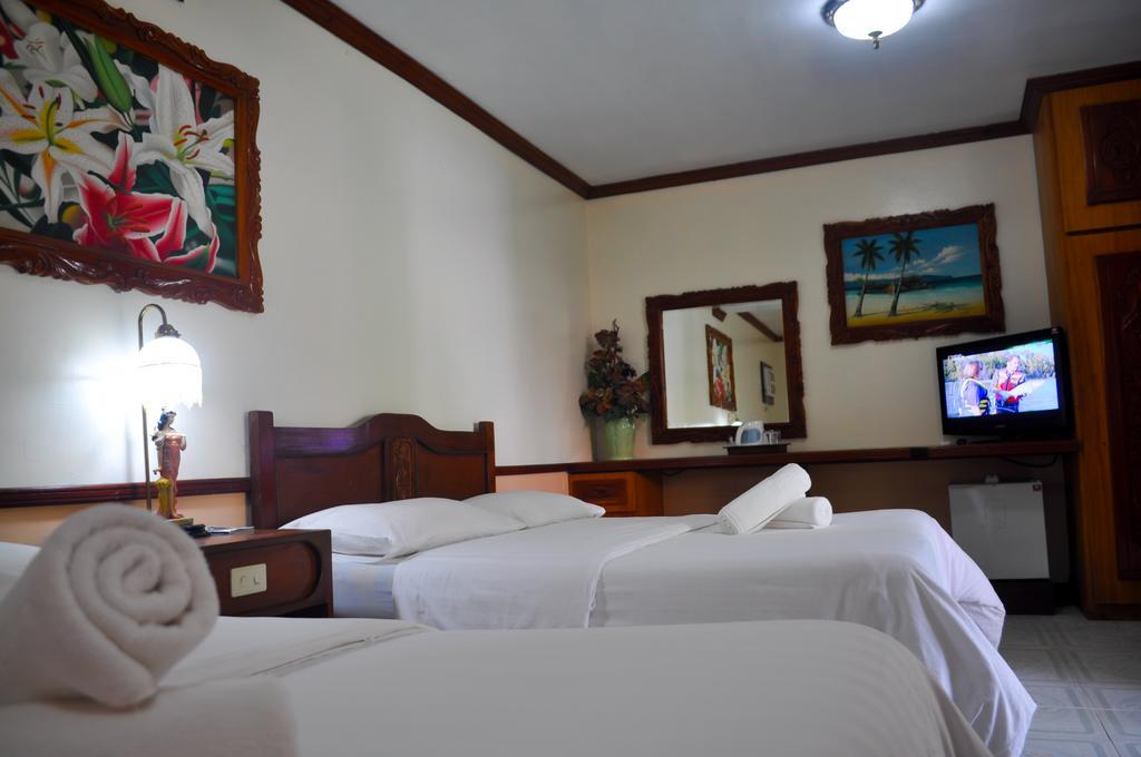 Tonglen Beach Resort Balabag  Exterior photo